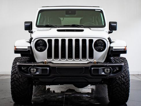 Used 2023 Jeep Wrangler Unlimited Rubicon 392 image 2
