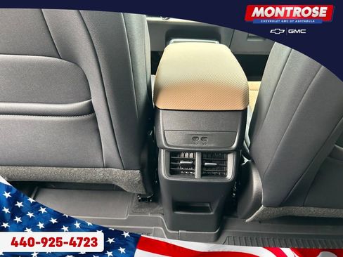 New 2026 Chevrolet Equinox ACTIV image 23