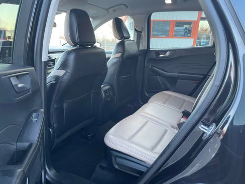 Used 2021 Ford Escape SEL AWD/4WD image 13