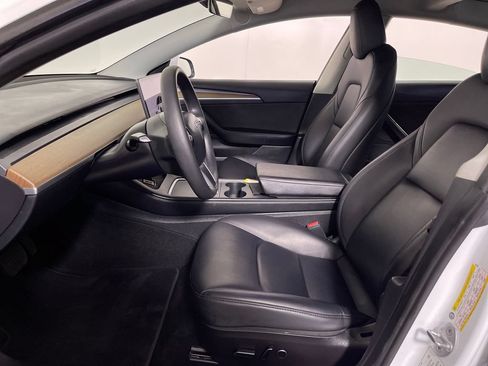 Used 2023 Tesla Model 3 Standard Range RWD image 12