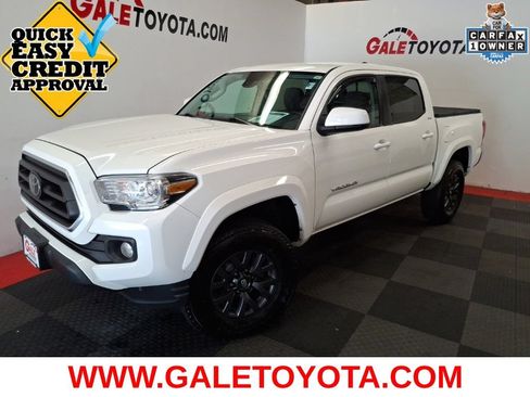 Used 2023 Toyota Tacoma SR5 AWD/4WD image 1