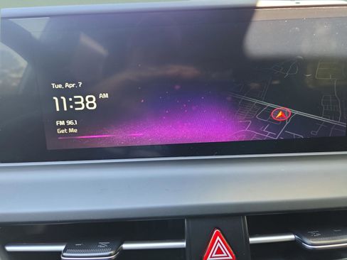 New 2026 Kia Seltos S FWD image 32