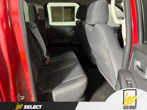 Used 2022 Nissan Frontier S w/ Technology Package AWD/4WD image 11