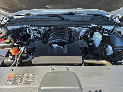 Used 2015 GMC Yukon SLT AWD/4WD image 23