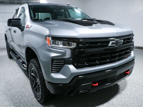 Used 2024 Chevrolet Silverado 1500 LT Trail Boss w/ Protection Package AWD/4WD image 5