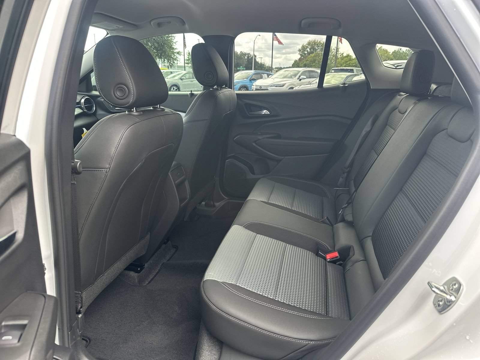 Used 2026 Chevrolet Trax LT w/ Driver Confidence Package FWD image 31