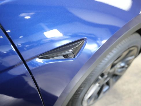 Used 2022 Tesla Model Y Long Range image 14