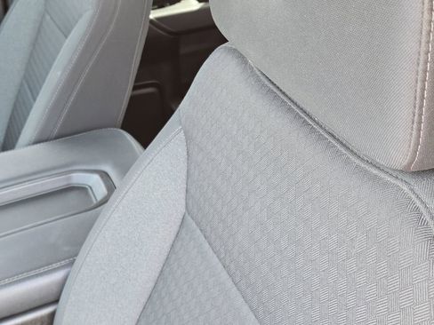 Used 2022 Chevrolet Silverado 1500 Custom image 28