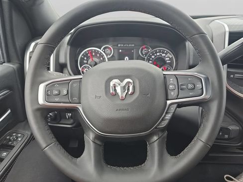 Used 2025 RAM 2500 Big Horn AWD/4WD image 13