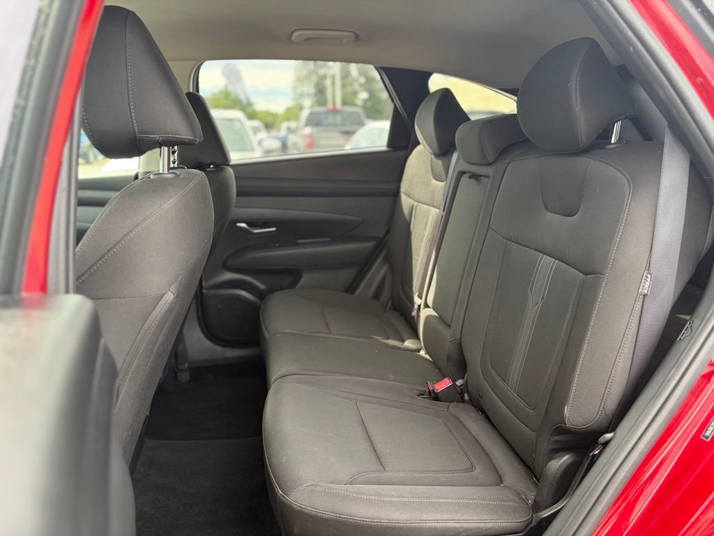Used 2025 Hyundai Tucson SEL AWD/4WD image 14