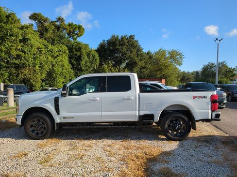Used 2024 Ford F350 Lariat w/ Lariat Ultimate Package AWD/4WD image 2