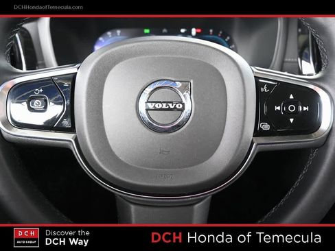 Used 2024 Volvo V60 B5 Cross Country Ultimate image 9