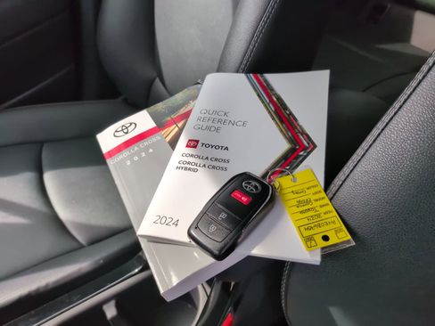 Certified 2024 Toyota Corolla Cross XLE AWD/4WD image 30