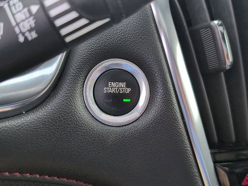 Used 2023 Chevrolet Traverse RS AWD/4WD image 30