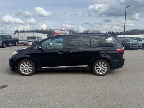 Used 2016 Toyota Sienna Limited Premium w/ Advanced Technology Package image 9