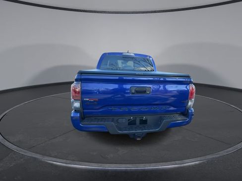 Used 2023 Toyota Tacoma TRD Off-Road image 14