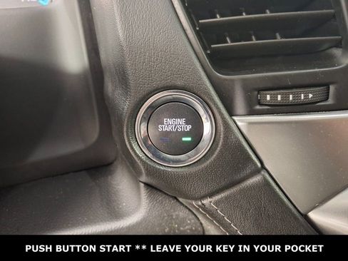 Used 2017 Chevrolet Tahoe LT w/ LT Signature Package image 16