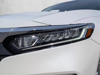 Used 2019 Honda Accord LX video 2