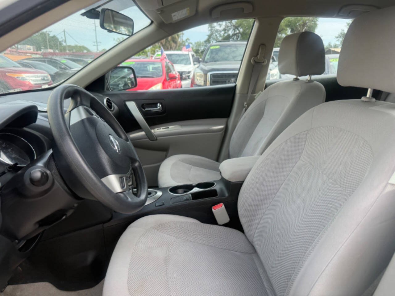 Used 2015 Nissan Rogue S w/ Convenience Package AWD/4WD image 15