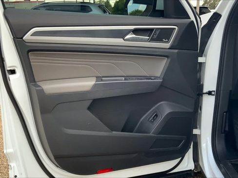 Used 2021 Volkswagen Atlas Cross Sport SEL Premium R-Line w/ Cross Sport MDO Package AWD/4WD image 43