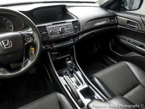 Used 2016 Honda Accord Sport image 16