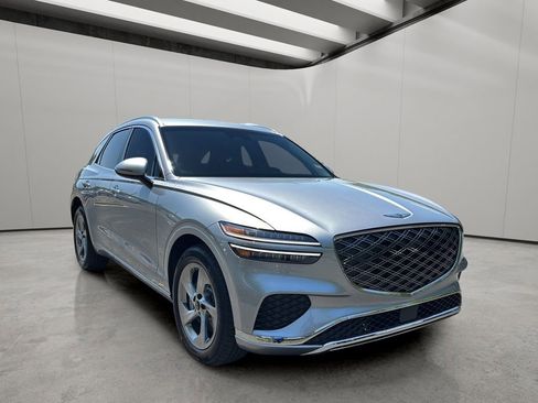Certified 2026 Genesis GV70 2.5T AWD/4WD image 7