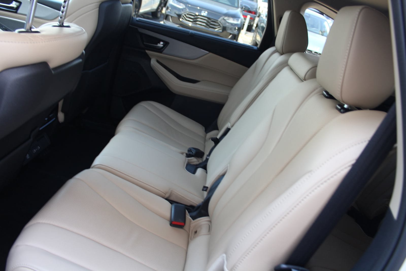 Used 2022 Acura MDX w/ Technology Package FWD image 17