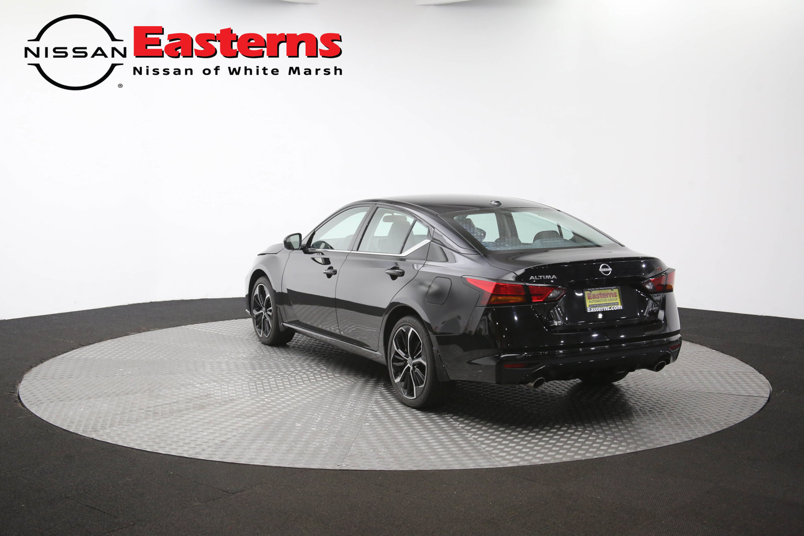 Used 2025 Nissan Altima 2.5 SR AWD/4WD image 64