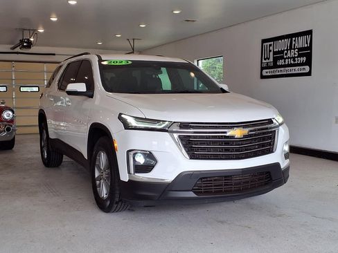 Used 2023 Chevrolet Traverse LT FWD image 22