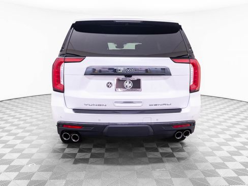 Used 2024 GMC Yukon XL Denali Ultimate AWD/4WD image 4