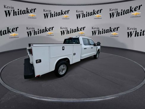 Used 2023 Ford F250 XL w/ XL Chrome Package image 8