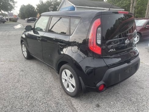 Used 2016 Kia Soul FWD image 5