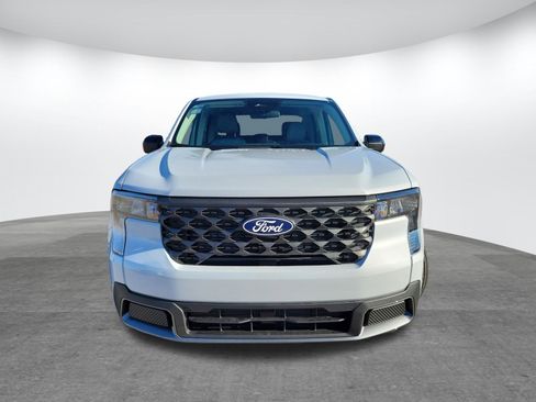 New 2025 Ford Maverick XLT w/ XLT Luxury Package FWD image 2