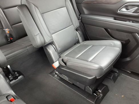 Used 2024 Chevrolet Tahoe LT RWD image 24