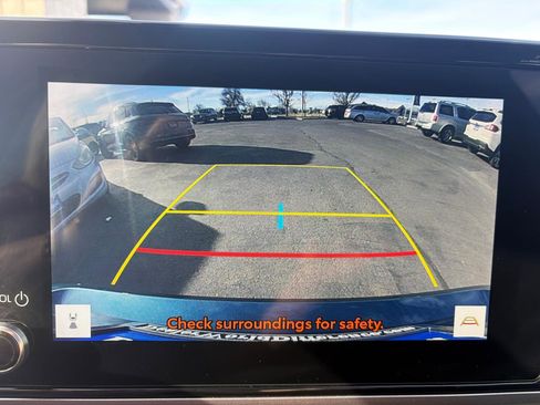 Used 2025 Toyota Camry LE image 13