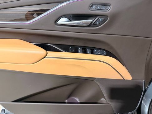 Used 2024 Cadillac Escalade Sport w/ Touring Package image 15