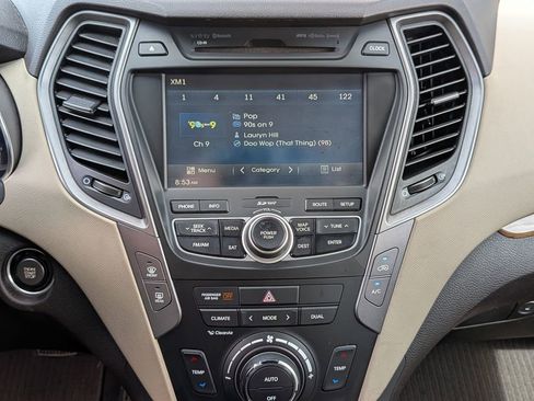 Used 2014 Hyundai Santa Fe Sport 2.0T w/ Technology Package 05 FWD image 33