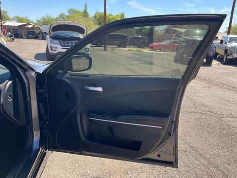 Used 2019 Dodge Charger R/T RWD image 36