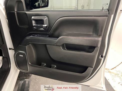 Used 2017 GMC Sierra 1500 SLT AWD/4WD image 37