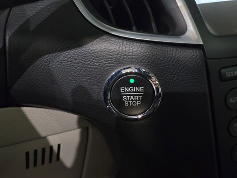 Used 2016 Ford Edge Titanium w/ Equipment Group 302A image 26