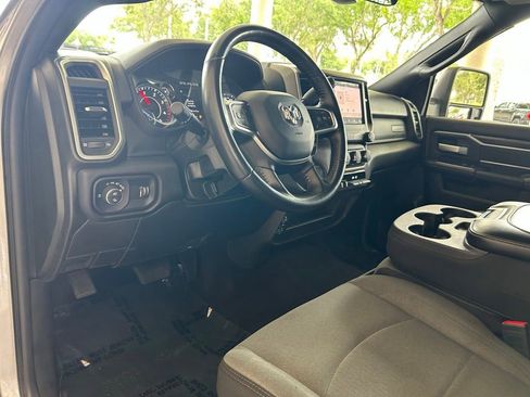 Used 2024 RAM 2500 Big Horn AWD/4WD image 6