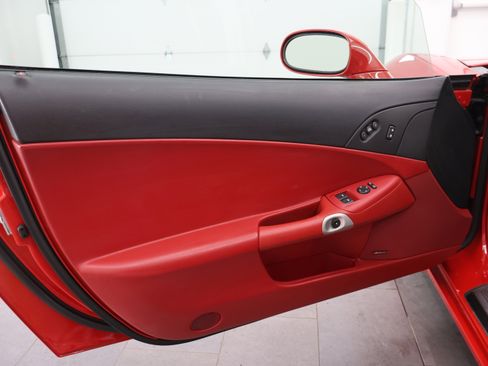 Used 2009 Chevrolet Corvette Convertible w/ Preferred Equipment Group image 29