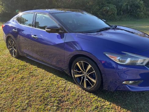 Used 2018 Nissan Maxima Platinum image 4