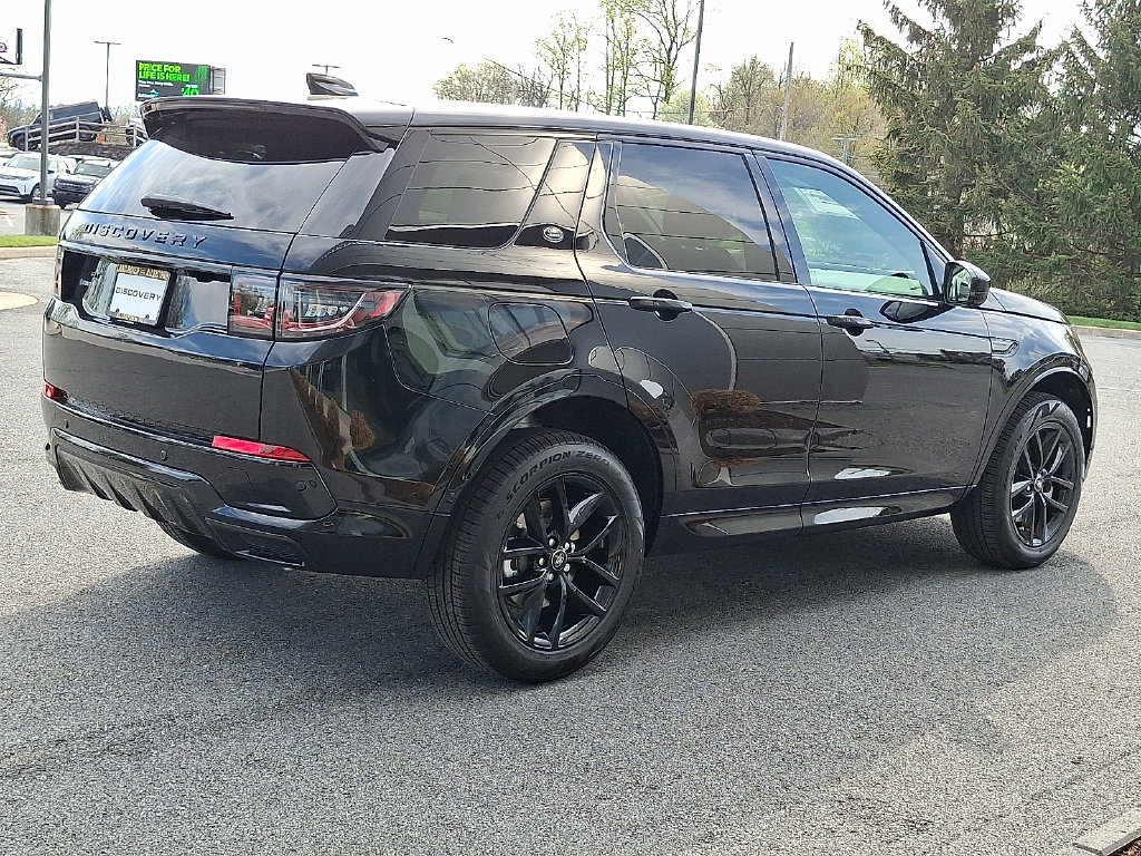 New 2026 Land Rover Discovery Sport Landmark AWD/4WD image 3