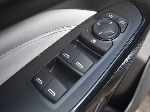 New 2026 Chevrolet Trax LT w/ LT Convenience Package image 20