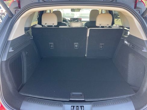 New 2026 Lincoln Corsair Premiere FWD image 11