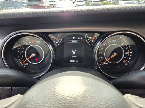 Used 2023 Jeep Gladiator Sport AWD/4WD image 26