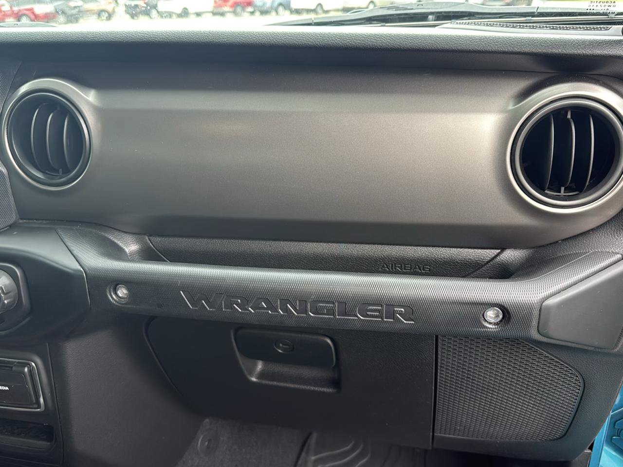 Used 2020 Jeep Wrangler Unlimited Sport S AWD/4WD image 12