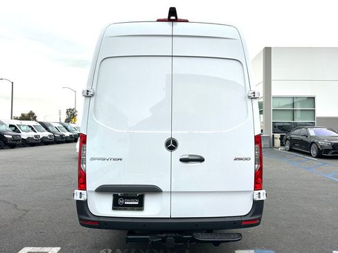 New 2025 Mercedes-Benz Sprinter 2500 image 7