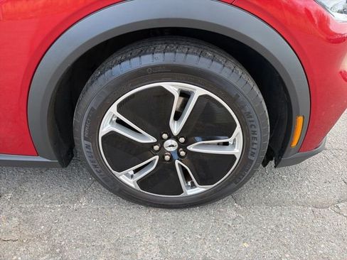 Used 2021 Ford Mustang Mach-E Select w/ Comfort/Appearance Package image 9